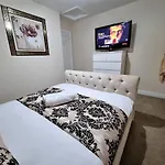 アパート *f43nh* Setup For Your Relaxed & Cosy + Free Parking + Free Fast Wifi *