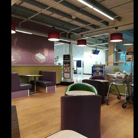 *f43nh* Setup For Your Relaxed & Cosy + Free Parking + Free Fast Wifi * *