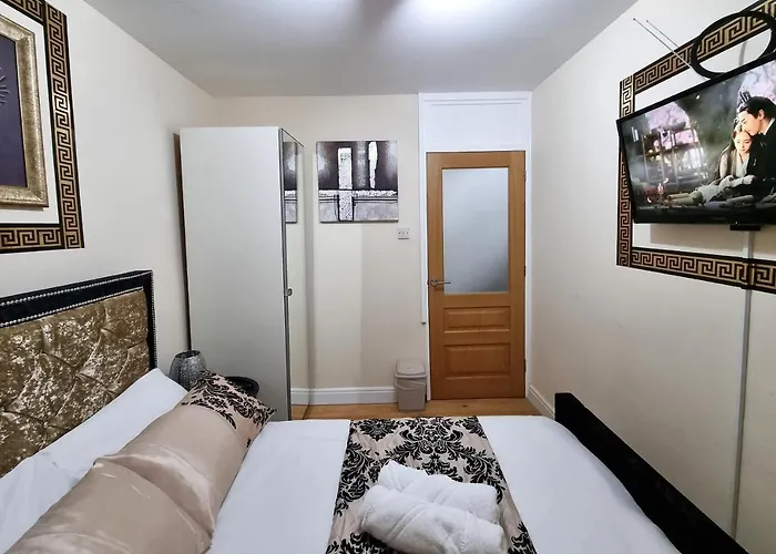 *f43nh* Setup For Your Relaxed & Cosy + Free Parking + Free Fast Wifi * Leeds (West Yorkshire)