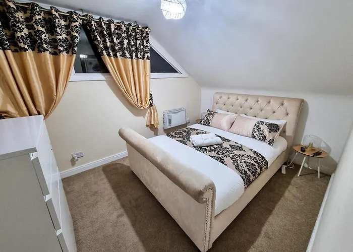 *f43nh* Setup For Your Relaxed & Cosy + Free Parking + Free Fast Wifi * * Leeds (West Yorkshire)