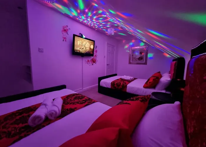 *f43nh* Setup For Your Relaxed & Cosy + Free Parking + Free Fast Wifi * * Leeds (West Yorkshire)