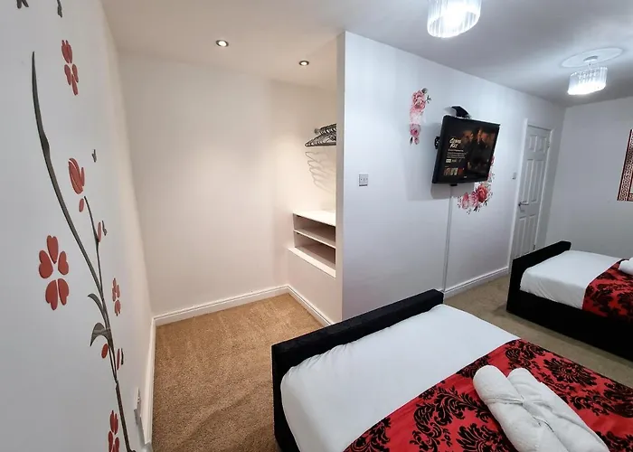 *f43nh* Setup For Your Relaxed & Cosy + Free Parking + Free Fast Wifi * Leeds (West Yorkshire)