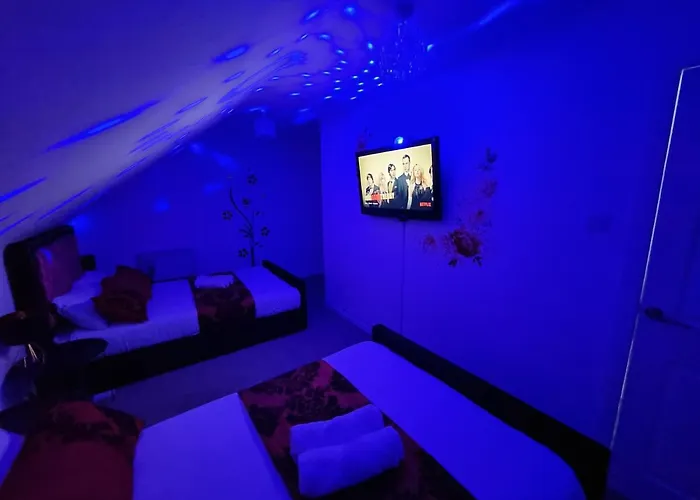 *f43nh* Setup For Your Relaxed & Cosy + Free Parking + Free Fast Wifi * *